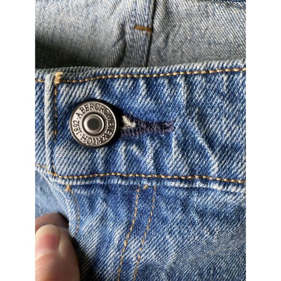 Abercrombie & Fitch Jeans Womens Size 18S Short Low Rise AF The Boot Denim Pants - Picture 5 of 13
